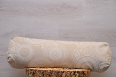 Yoga Bolster mit Bio Dinkelspelzen , mit Mandalamuster "Balanced Feeling"