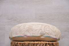 Halbmondkissen " Balanced Feeling "